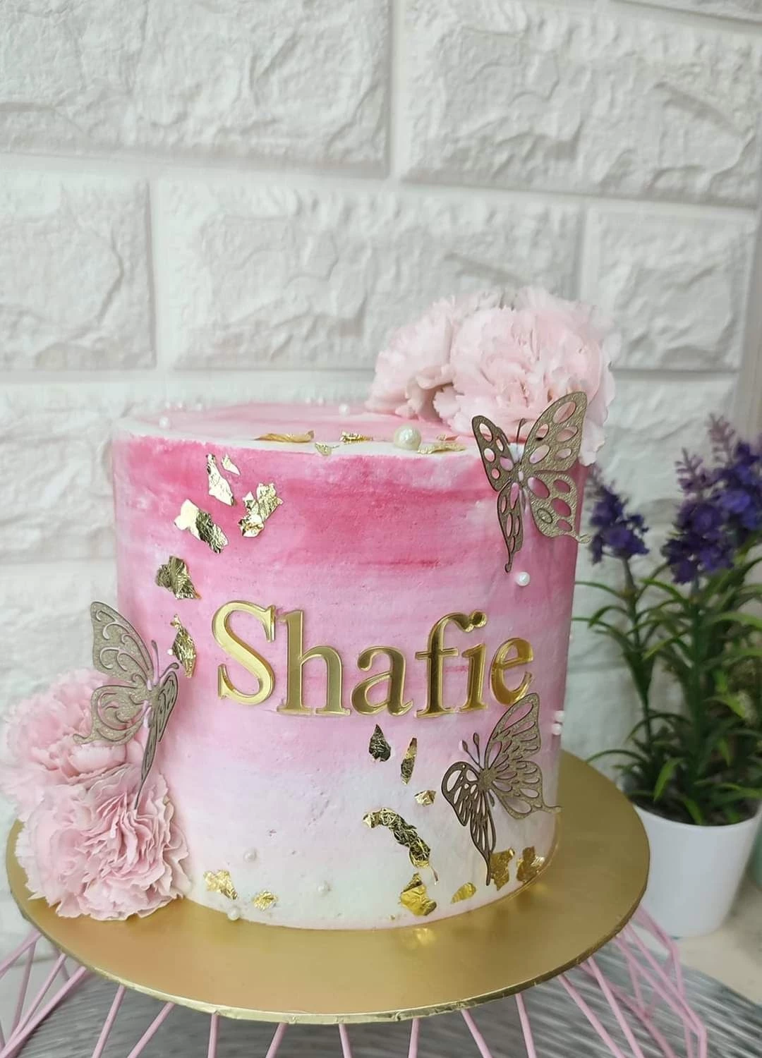 Single Tier Wedding Cake